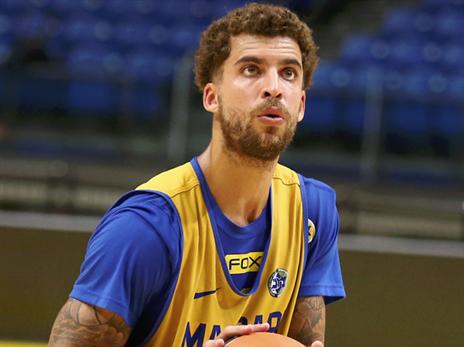 המנהיג של הקו האחורי. ווילבקין (אלן שיבר)