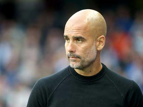 גוורדיולה, יסתדר ללא אגוארו ומנדי? (getty)