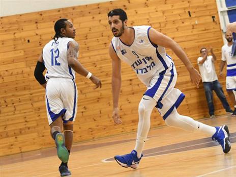 (באדיבות דף הפייסבוק של מכבי קרית גת)