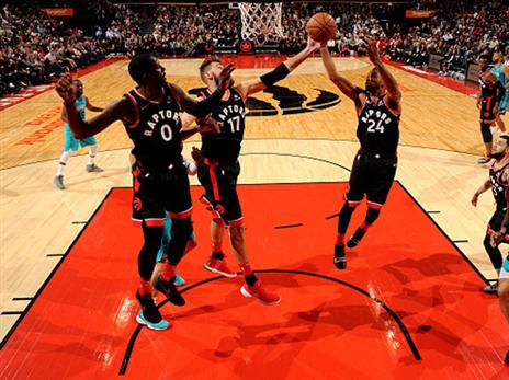 (צילום: Ron Turenne/NBAE via Getty Images)