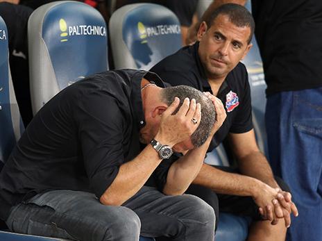 בן מרגי לצד קלינגר. מעדיף להישאר כעוזר (אלן שיבר)