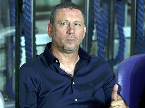 גם אם המינוי יצליח, זה הישג קטן מאוד לכדורגל הישראלי (אלן שיבר)