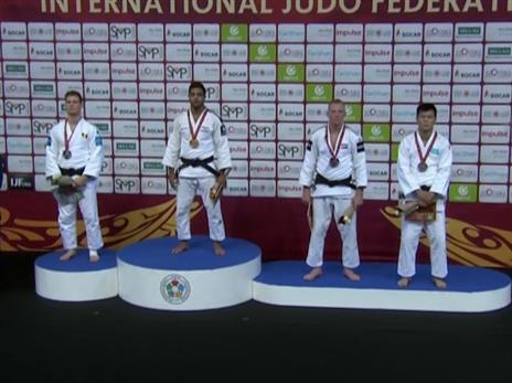 מוקי על הפודיום. "רגע מרגש בקריירה"