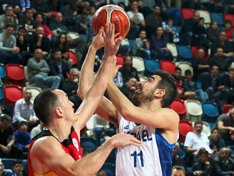 טימור, דקות טובות שלו בפתיחה (אלן שיבר)