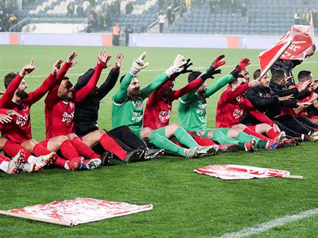 "איזו קבוצה מגיעה לטדי ומשחקת פתוח?" (דני מרון)