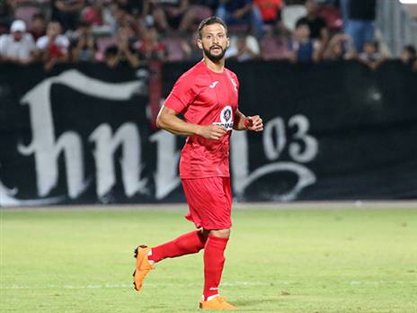 גאדיר, שביט מודאג (יוסי שקל)