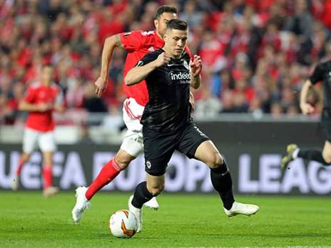 (getty, SOPA Images)