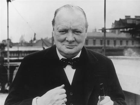 צ'רצ'יל. דעתו לגבי שיטת שערי החוץ ברורה (Evening Standard / Stringer)