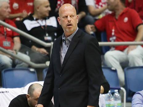 מכה לא פשוטה. הדר (מנהלת הליגה)