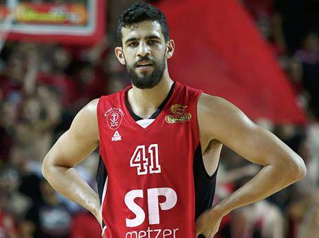 העוגן של הפועל ת"א. גינת (מנהלת הליגה)