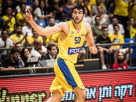 מרגיש טוב בדרבי. זוסמן (צילום: עודד קרני)