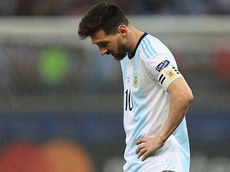 מה עוזר לו להפסיד בכבוד? מסי מתוסכל (getty)