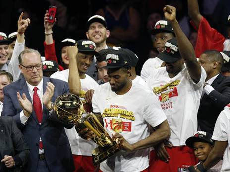 קוואי רוצה עוד טבעת. יעשה זאת שוב במערב? (GETTY)