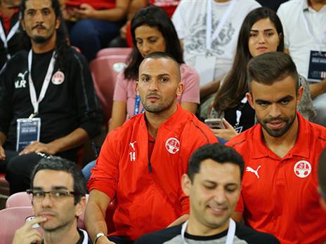 שהר. מאמין שסובל מחוסר מזל (לירון מולדובן)