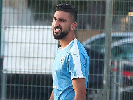 לא משחק בסביליה, אבל יפתח בנבחרת. דאבור (אלן שיבר)