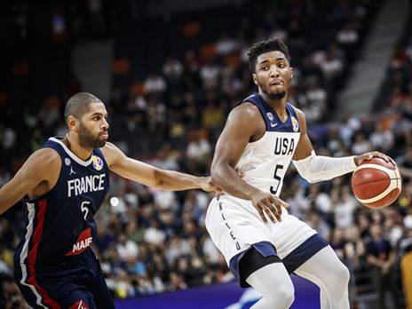 להט שלושה רבעים, וזהו. מיטשל (GETTYIMAGES)