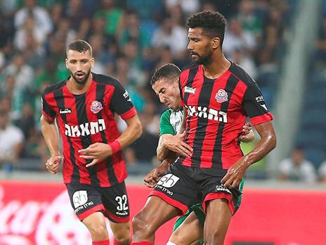 טאפוקו, התלונן על כאבים בשריר (אלן שיבר)