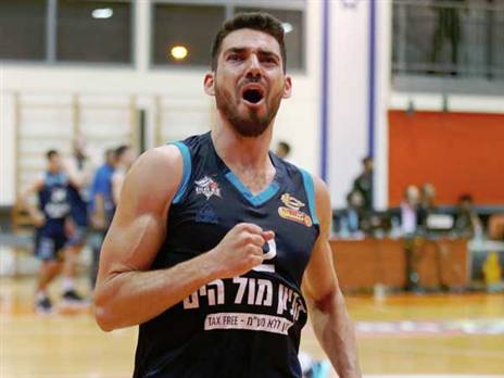 מנקו. הפתיחה הרשמית, הערב (מנהלת הליגה)