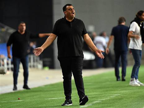 קורצקי, רעננה במקום האחרון (ברני ארדוב)