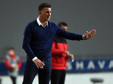 בלבול, מחפש תחליף למאיר (ברני ארדוב)