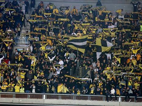 שימחו את האוהדים. (צילום: אלן שיבר)