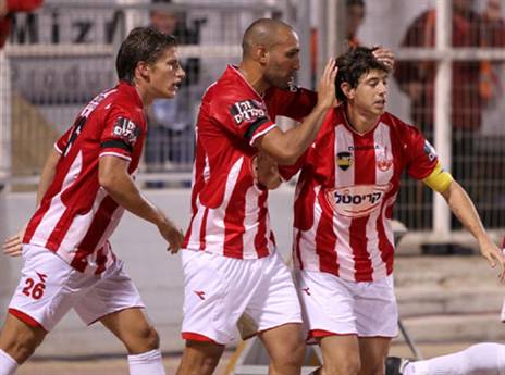 ירד ליגה ומצא בית. מליקסון במדי ב"ש בלאומית (צילום: קובי אליהו)