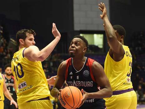 חולון הובילה לאורך כל המשחק (פיב"א)