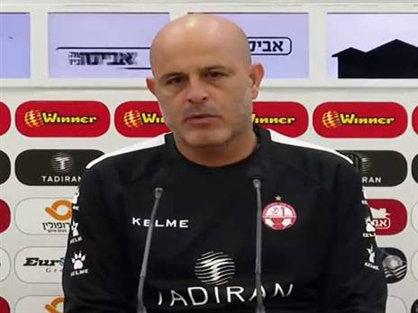 אבוקסיס. רוצה להתחזק בשני שחקנים