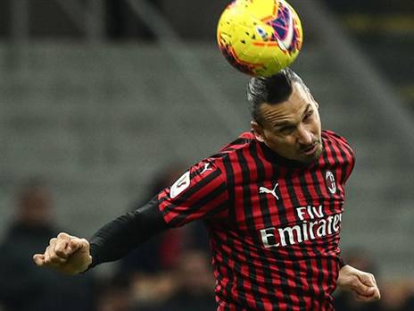 איברהימוביץ' איים פעמיים. (GETTY)