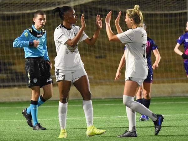 חדרה חוגגת ניצחון יפה (מושיק אושרי, אס"א ת"א)