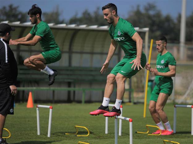 (האתר הרשמי של מכבי חיפה)