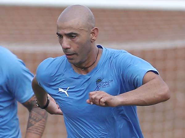 "האצטדיון רעד". חרזי נזכר בשער מול אובארוב (אלן שיבר)