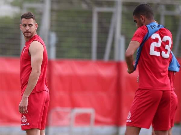 האדומים חזרו למגרשים (הפועל ת"א האתר הרשמי)