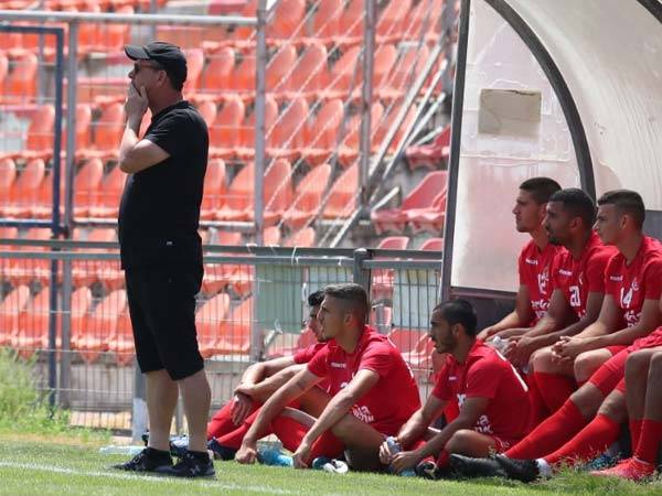 קלינגר על הקווים (באדיבות הפועל ת"א)