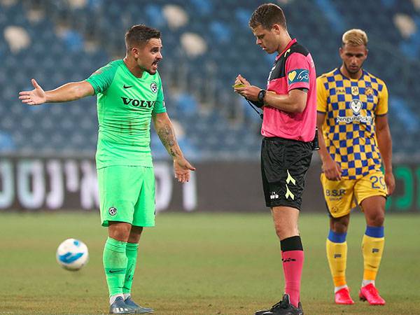 לאן ילך מקסים? (צילום: אלן שיבר)