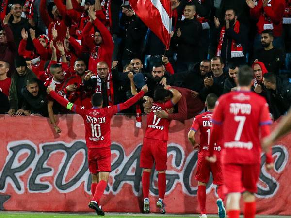 "נצטרך שנים לתקן". שחקני אום אל פאחם (צילום: מאור אלקסלסי)