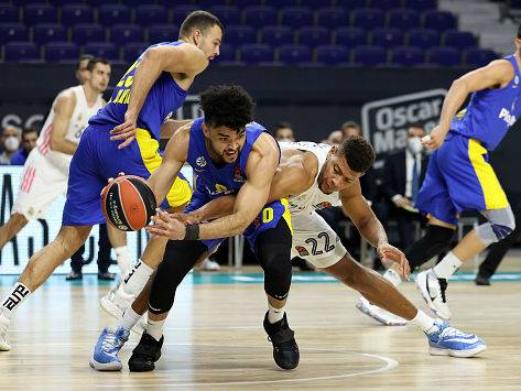 בראיינט, 4 נקודות בפתיחה ואז נעלם (getty)