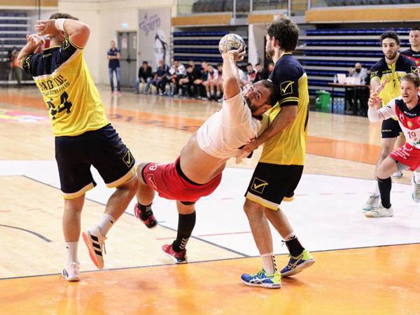 דליבור סוקיץ', 7 שערים מ-7 ניסיונות (הדר ואן קולא, איגוד הכדוריד)