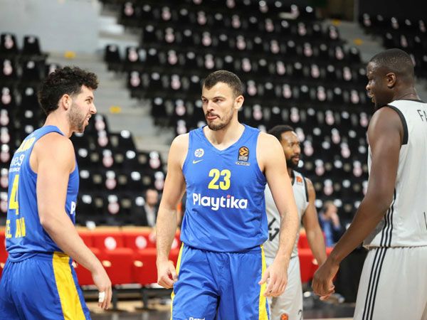 ז'יז'יץ'. לא קיים בהגנה (באדיבות וילרבאן)