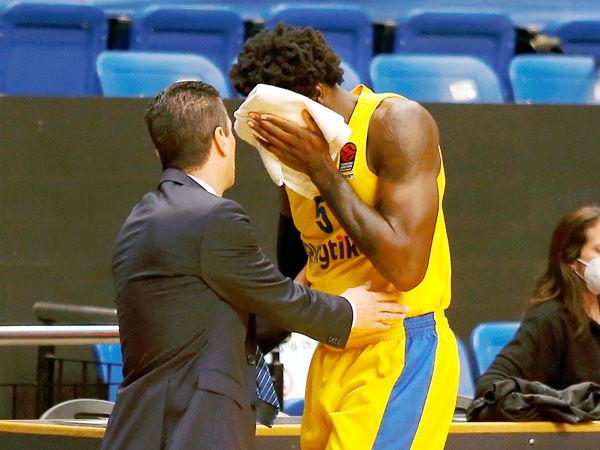 האנטר. עבר מבחן כשירות ונפצע (אלן שיבר)