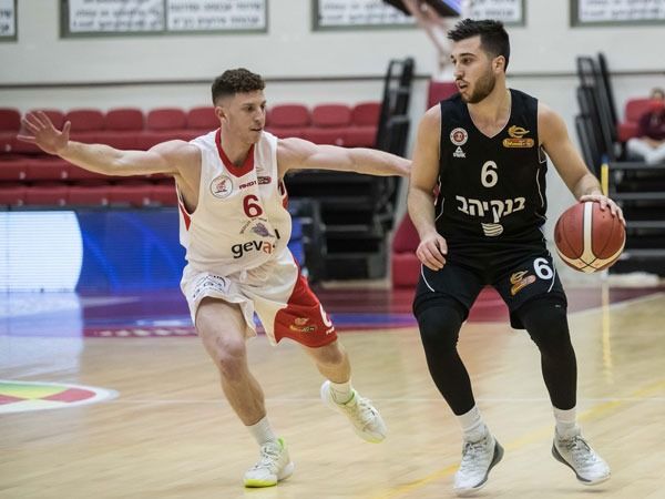 בלאט. התאושש בזמן (עודד קרני, איגוד הכדורסל)