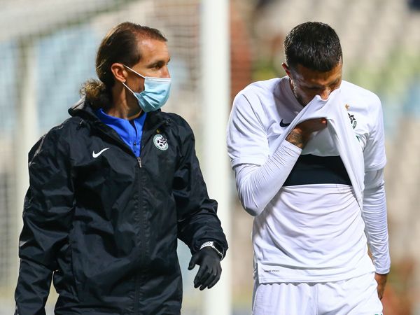 רוקאביצה יורד מכר הדשא (לירון מולדובן)