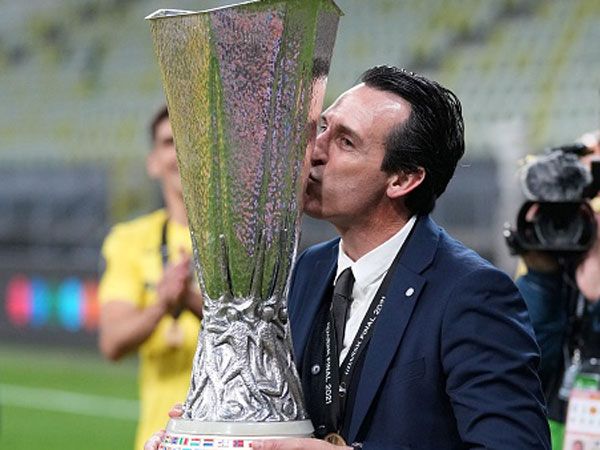 קבלן תארים. אמרי (getty)