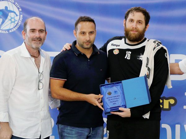 פישלוביץ, ה-MVP של הסדרה (אלן שיבר)