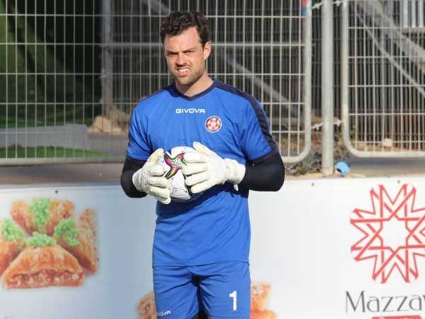 הזר היחיד באימון הבכורה. מרינוביץ' (צילום: מאור בכר)