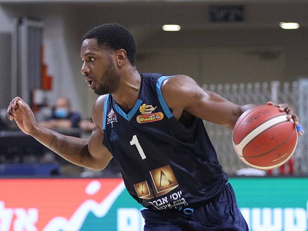 רגלנד. אולי יעשה משהו מיוחד (מנהלת הליגה)