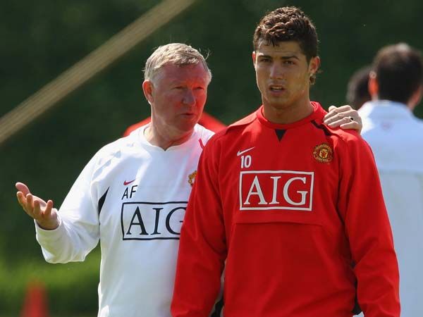 רונאלדו עם פרגי. השיחה רק הוסיפה עוד נדבך לרומנטיקה (Getty)