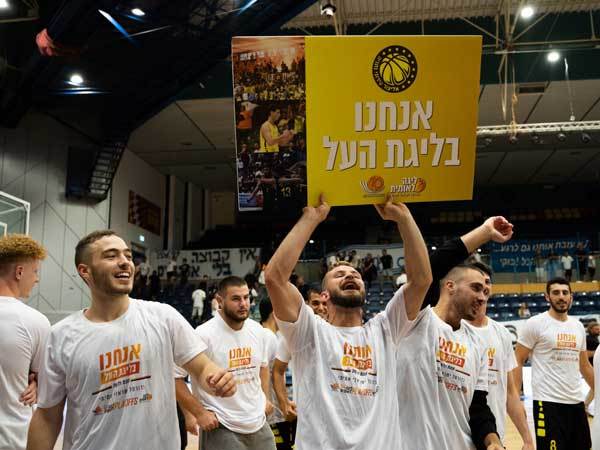 (מישל פישמן)