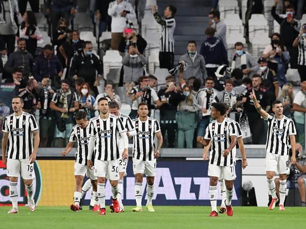 שחקני יובנטוס חוגגים שער מוקדם (Getty)