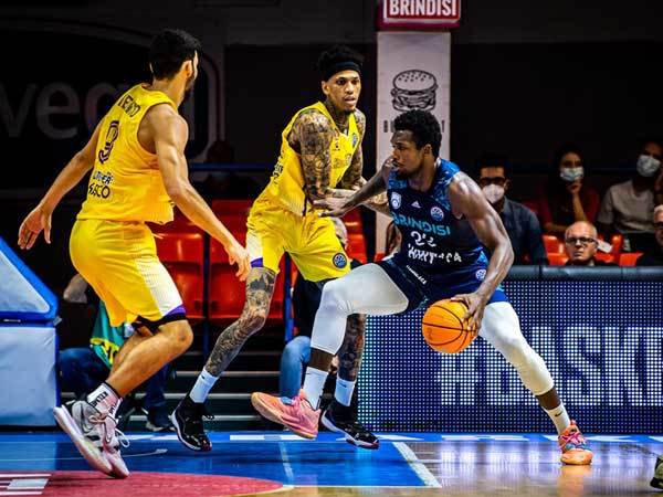 (FIBA)